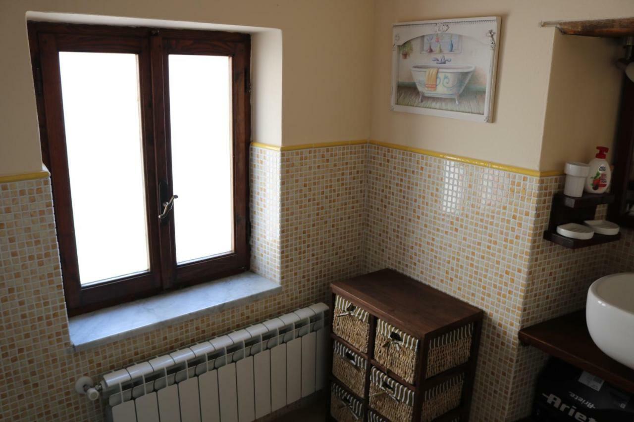 Casa Vacanze Elena Rometta エクステリア 写真